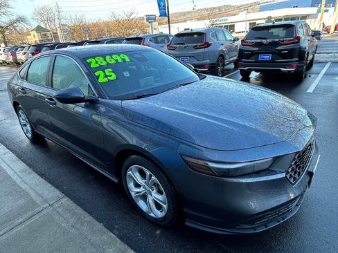 New 2025 Honda Accord LX image 7