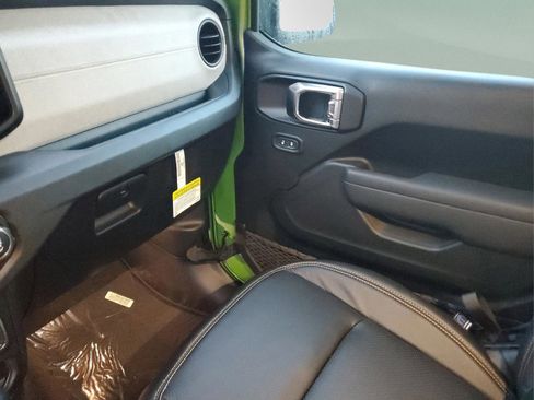 New 2025 Jeep Wrangler Sport S image 21