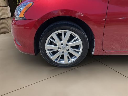 Used 2015 Nissan Sentra SL w/ SL Premium Package FWD image 15