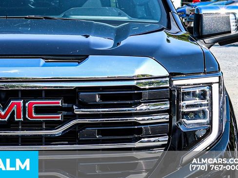 Used 2026 GMC Sierra 1500 SLT AWD/4WD image 15