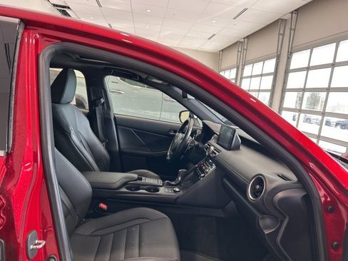 Used 2022 Lexus IS 350 F Sport image 19