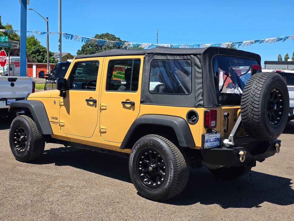 Used 2013 Jeep Wrangler Unlimited Sport w/ Connectivity Group AWD/4WD image 2