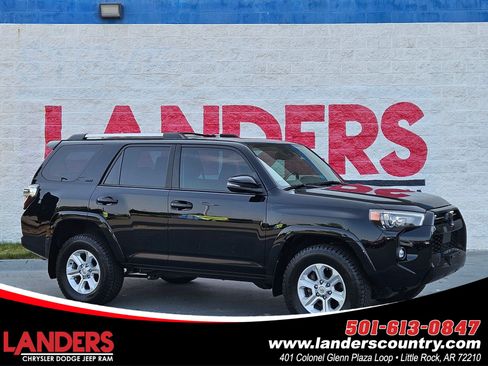 Used 2024 Toyota 4Runner SR5 Premium w/ Moonroof Package AWD/4WD image 1