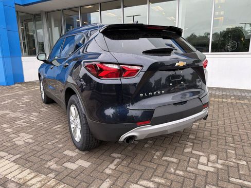 Used 2020 Chevrolet Blazer LT FWD image 3
