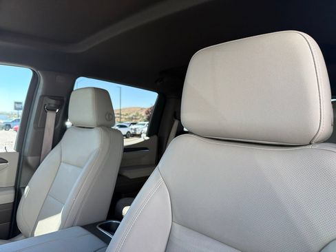 Used 2024 GMC Sierra 1500 SLT w/ SLT Premium Plus Package AWD/4WD image 43