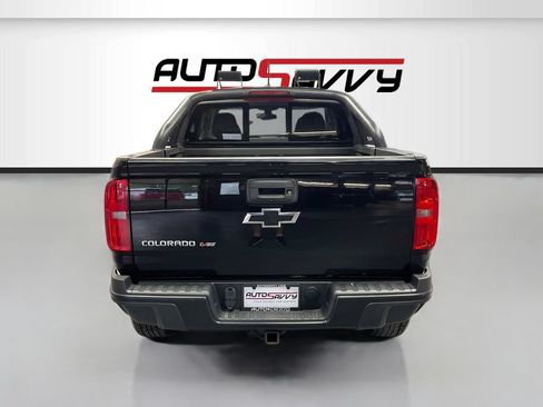 Used 2020 Chevrolet Colorado ZR2 w/ ZR2 Midnight Special Edition AWD/4WD image 6