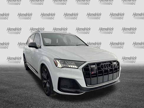 Used 2023 Audi SQ7 Prestige image 2