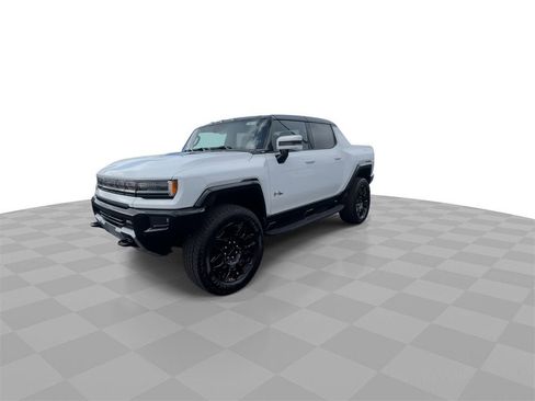 New 2025 GMC Hummer EV 2X w/ LPO, Dark Essentials Package image 4