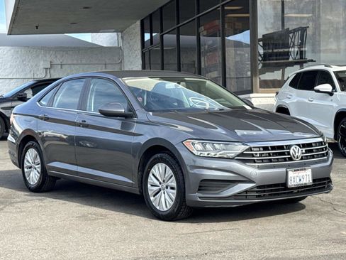 Used 2019 Volkswagen Jetta S w/ Driver Assistance Package image 7