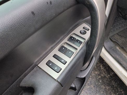 Used 2011 GMC Sierra 1500 SLE w/ Power Tech Package image 12