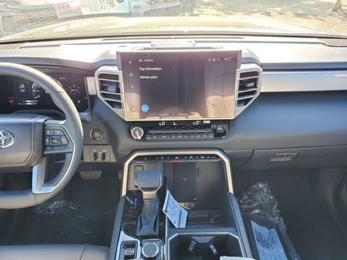 New 2026 Toyota Tundra Limited AWD/4WD image 15
