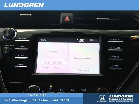 Used 2019 Toyota Camry LE FWD image 21