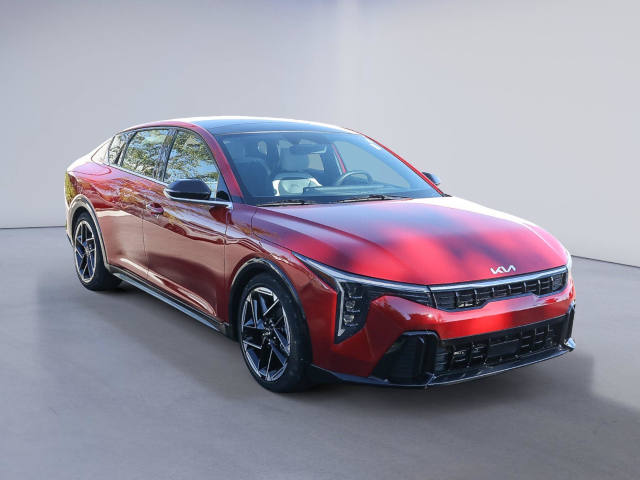 Certified 2025 Kia K4 GT-Line w/ GT-Line Premium Package FWD image 1