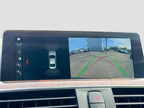 Used 2020 BMW 430i xDrive Coupe w/ Convenience Package image 32