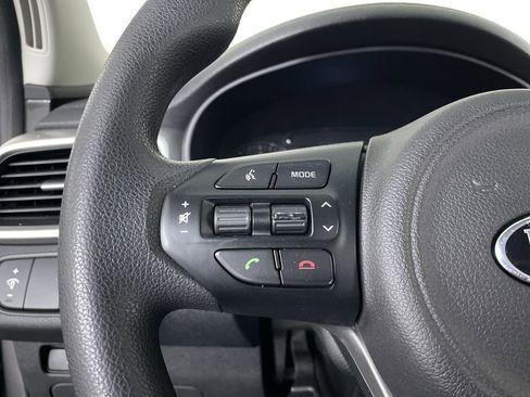 Used 2018 Kia Sorento L image 24