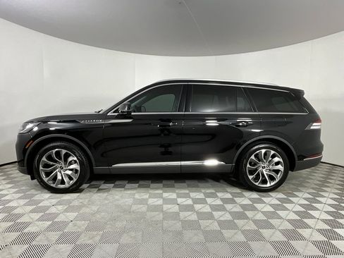 Used 2025 Lincoln Aviator Reserve image 2