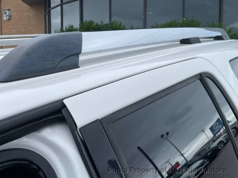 Used 2013 Lincoln Navigator 2WD image 34