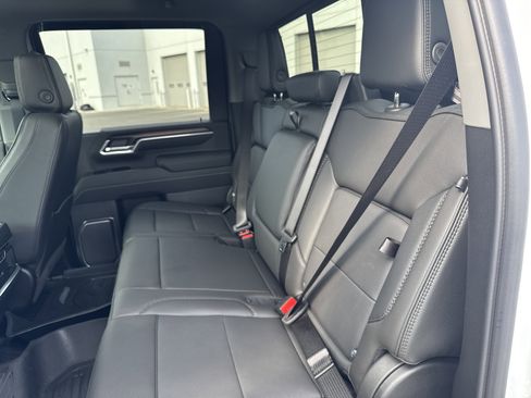 Used 2026 GMC Sierra 2500 Denali AWD/4WD image 33
