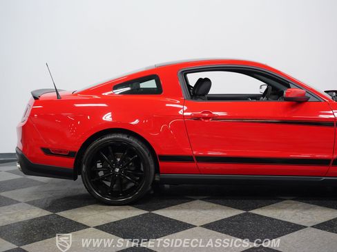 Used 2012 Ford Mustang Boss 302 w/ Boss 302 Accessory Pkg RWD image 27