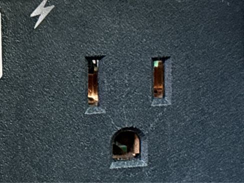 Used 2023 Chevrolet Suburban Premier image 24