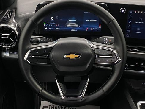 Used 2025 Chevrolet Equinox LT AWD/4WD image 15