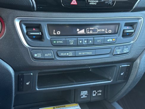 Used 2023 Honda Passport TrailSport image 22