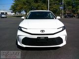 Used 2025 Toyota Camry LE image 6