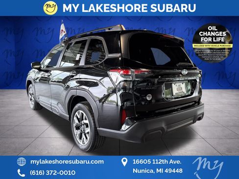 Certified 2025 Subaru Forester Premium AWD/4WD image 9