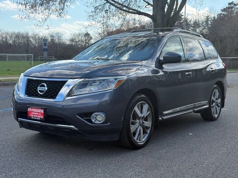 Used 2014 Nissan Pathfinder Platinum w/ Platinum Premium Package image 1