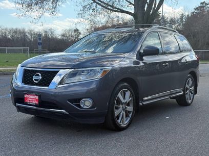 Used 2014 Nissan Pathfinder Platinum w/ Platinum Premium Package