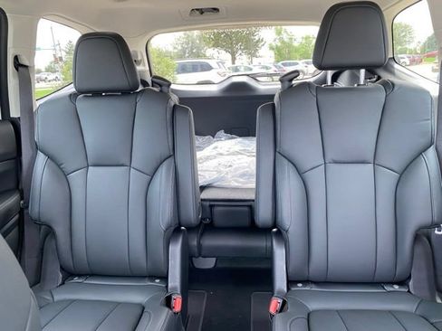 New 2026 Subaru Ascent Premium AWD/4WD image 11