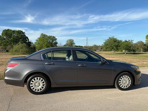 Used 2010 Honda Accord LX image 46