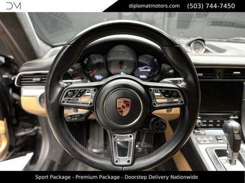 Used 2017 Porsche 911 Carrera 4S AWD/4WD image 27