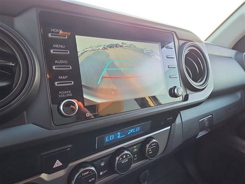Used 2022 Toyota Tacoma SR image 21