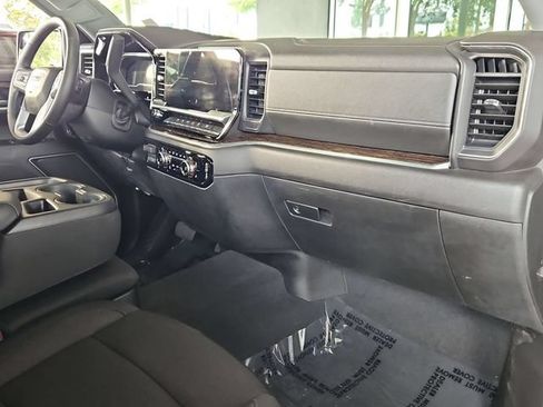 Certified 2024 GMC Sierra 1500 Elevation w/ LPO, Elevation Black Package AWD/4WD image 28