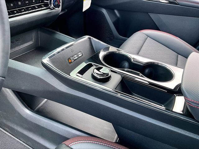 New 2027 Chevrolet Equinox RS FWD image 13