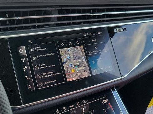 New 2026 Audi SQ7 Premium Plus AWD/4WD image 11