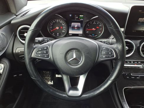 Used 2019 Mercedes-Benz GLC 350e 4MATIC image 14