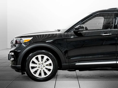 Used 2021 Ford Explorer Limited w/ Equipment Group 301A RWD image 12