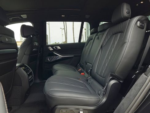 New 2026 BMW ALPINA XB7 AWD/4WD image 9
