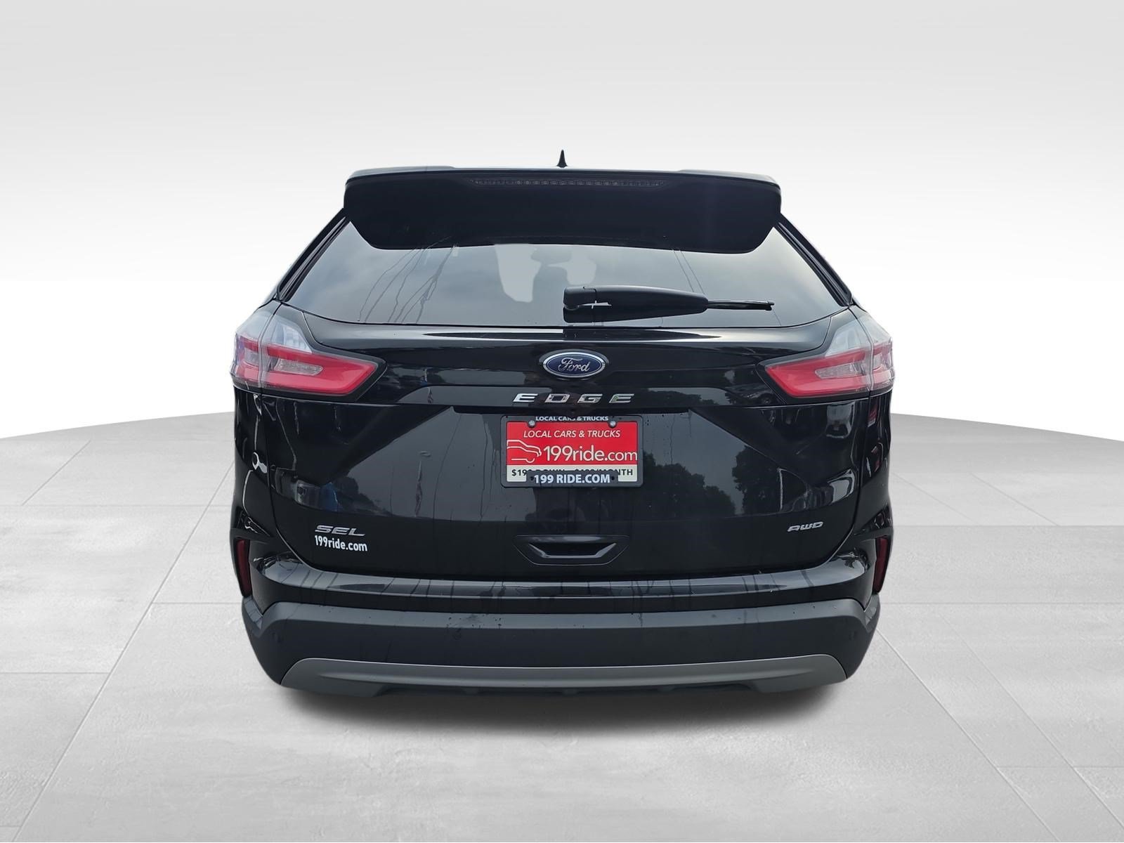 Used 2024 Ford Edge SEL AWD/4WD image 6