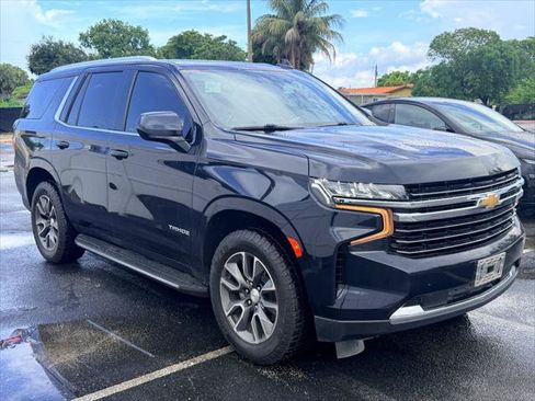 Used 2021 Chevrolet Tahoe LT w/ Rear Media and Nav Package RWD image 9
