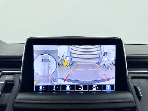 Used 2021 Chevrolet Tahoe LT w/ LT Signature Package image 25