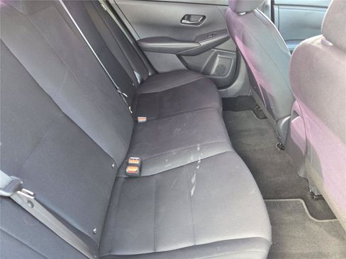 Used 2024 Nissan Sentra S FWD image 29
