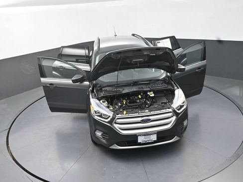 Used 2019 Ford Escape SEL FWD image 32