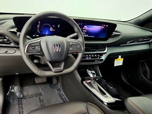 Used 2024 Buick Envista Avenir FWD image 12