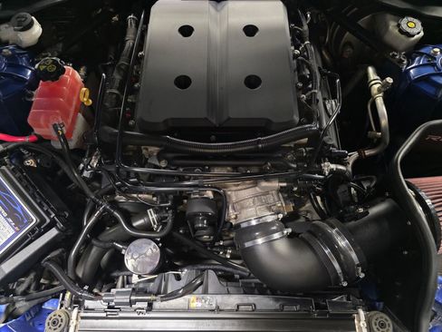 Used 2019 Chevrolet Camaro ZL1 RWD image 41