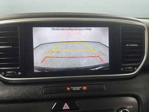 Used 2020 Kia Sportage LX FWD image 13