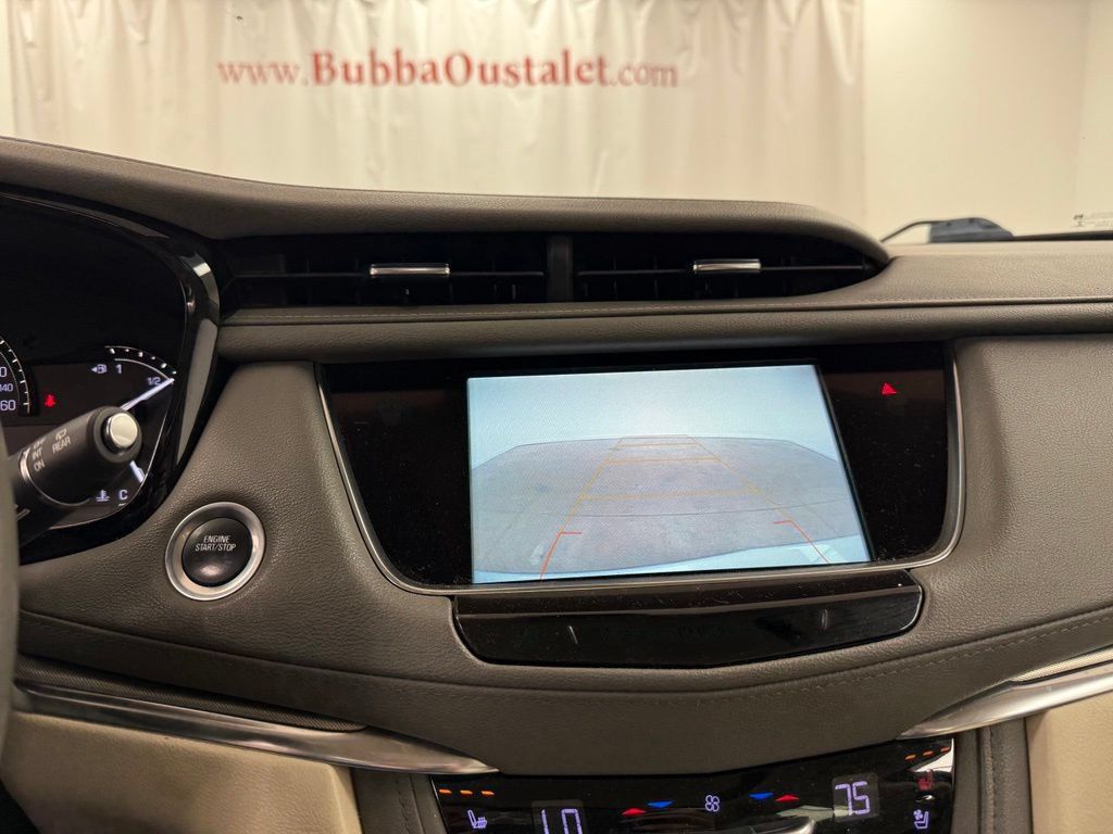 Used 2019 Cadillac XT5 Premium Luxury FWD image 14