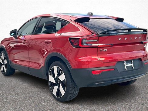 Used 2023 Volvo C40 P8 Recharge Ultimate image 5